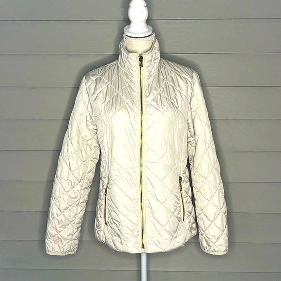 Old Navy puffer jacket - Picture 1 of 6